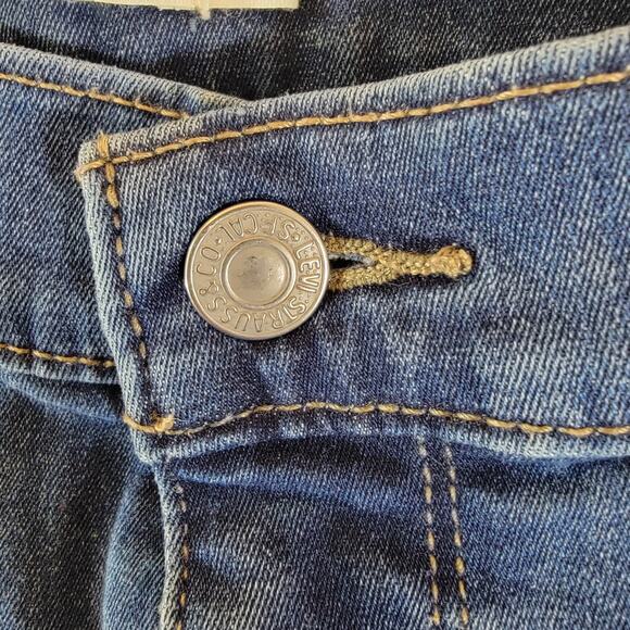 Levi’s Slimming Skinny Women’s Jeans Size 31 Blue Denim Mid Rise - Picture 5 of 5
